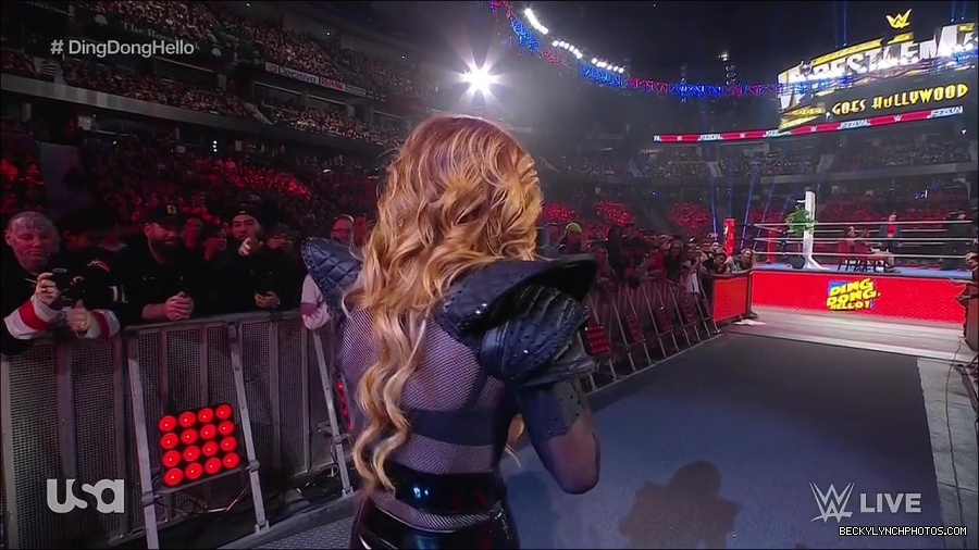 WWE_Monday_Night_Raw_2023_02_20_720p_HDTV_x264-NWCHD_mp4_006049882.jpg