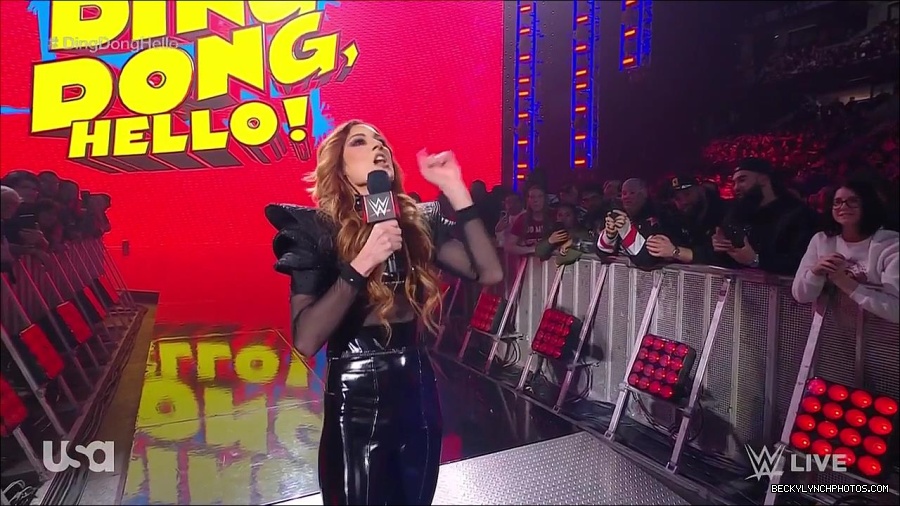 WWE_Monday_Night_Raw_2023_02_20_720p_HDTV_x264-NWCHD_mp4_006069902.jpg