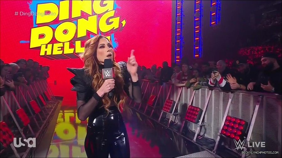 WWE_Monday_Night_Raw_2023_02_20_720p_HDTV_x264-NWCHD_mp4_006070703.jpg