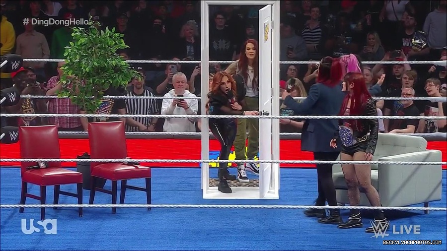 WWE_Monday_Night_Raw_2023_02_20_720p_HDTV_x264-NWCHD_mp4_006126759.jpg