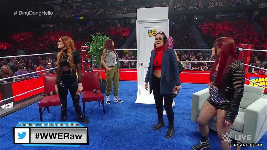 WWE_Monday_Night_Raw_2023_02_20_720p_HDTV_x264-NWCHD_mp4_006143575.jpg