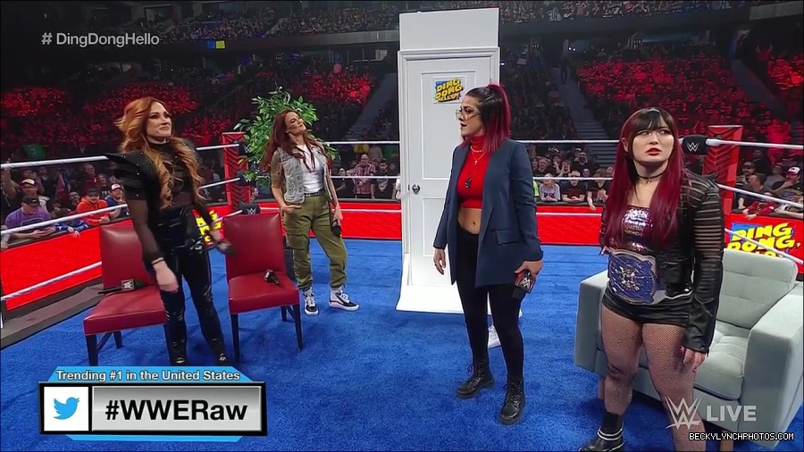 WWE_Monday_Night_Raw_2023_02_20_720p_HDTV_x264-NWCHD_mp4_006145577.jpg