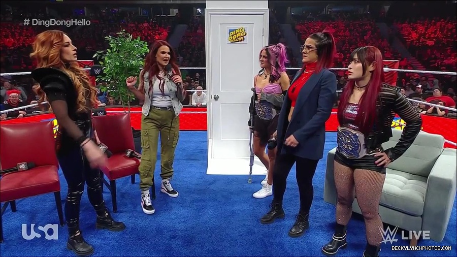 WWE_Monday_Night_Raw_2023_02_20_720p_HDTV_x264-NWCHD_mp4_006176008.jpg