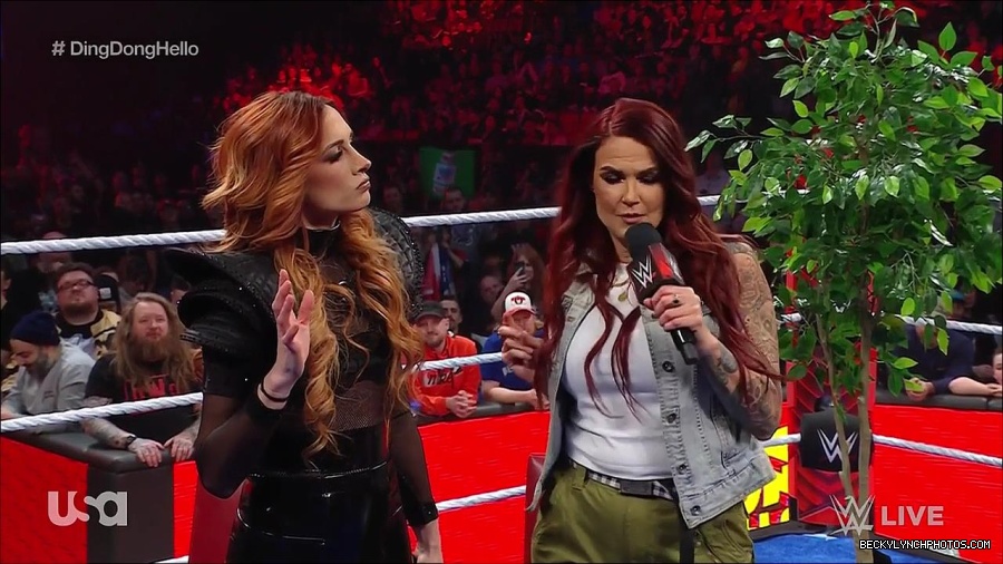 WWE_Monday_Night_Raw_2023_02_20_720p_HDTV_x264-NWCHD_mp4_006188420.jpg