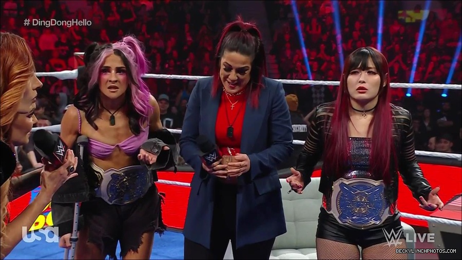 WWE_Monday_Night_Raw_2023_02_20_720p_HDTV_x264-NWCHD_mp4_006204837.jpg