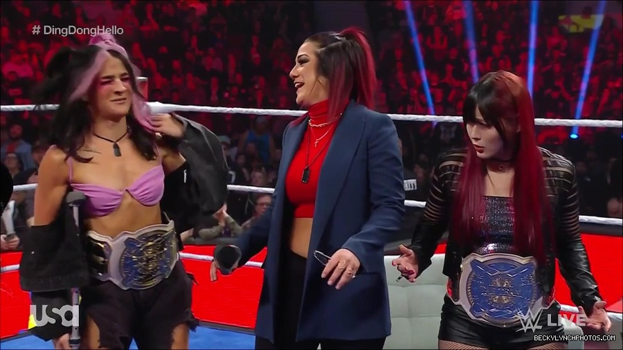 WWE_Monday_Night_Raw_2023_02_20_720p_HDTV_x264-NWCHD_mp4_006210442.jpg