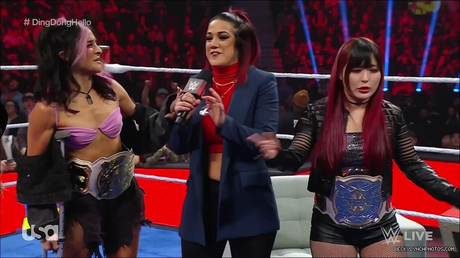 WWE_Monday_Night_Raw_2023_02_20_720p_HDTV_x264-NWCHD_mp4_006213645.jpg