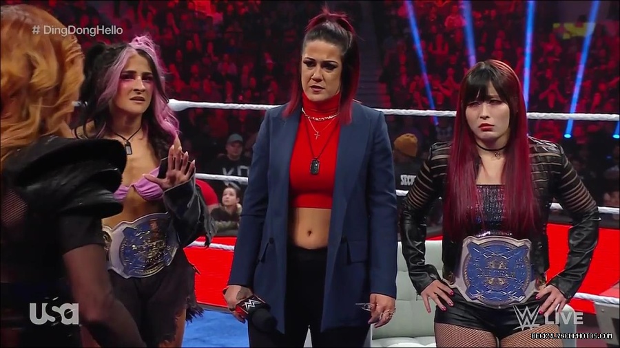 WWE_Monday_Night_Raw_2023_02_20_720p_HDTV_x264-NWCHD_mp4_006235667.jpg