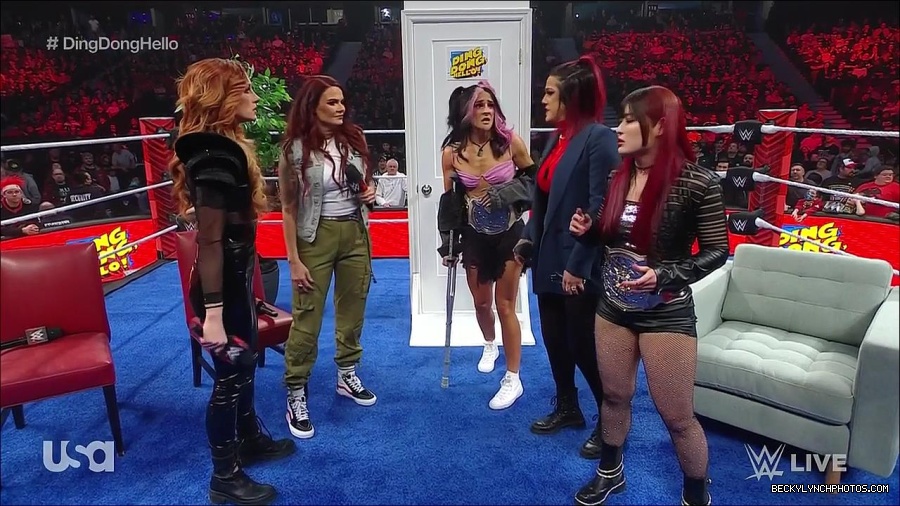 WWE_Monday_Night_Raw_2023_02_20_720p_HDTV_x264-NWCHD_mp4_006255687.jpg