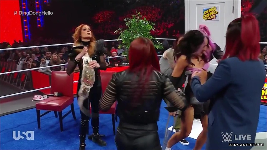 WWE_Monday_Night_Raw_2023_02_20_720p_HDTV_x264-NWCHD_mp4_006280112.jpg