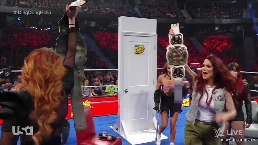WWE_Monday_Night_Raw_2023_02_20_720p_HDTV_x264-NWCHD_mp4_006289321.jpg