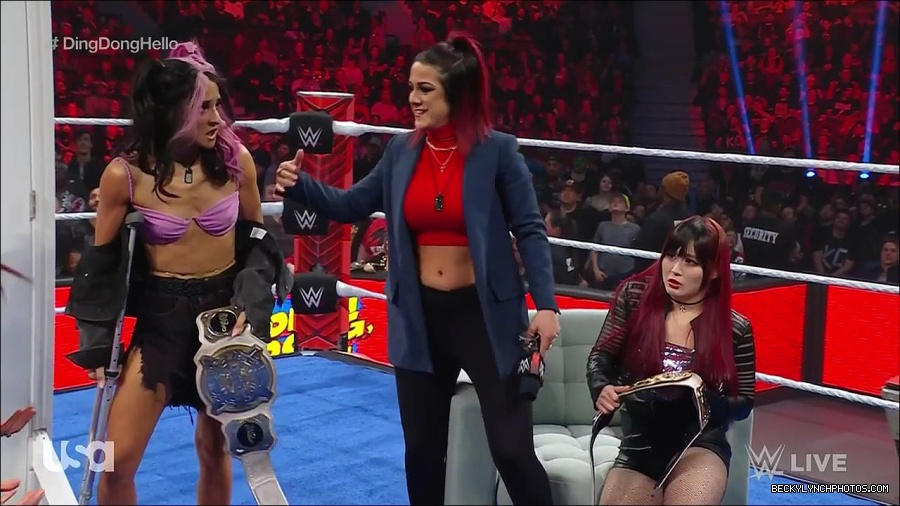 WWE_Monday_Night_Raw_2023_02_20_720p_HDTV_x264-NWCHD_mp4_006308941.jpg