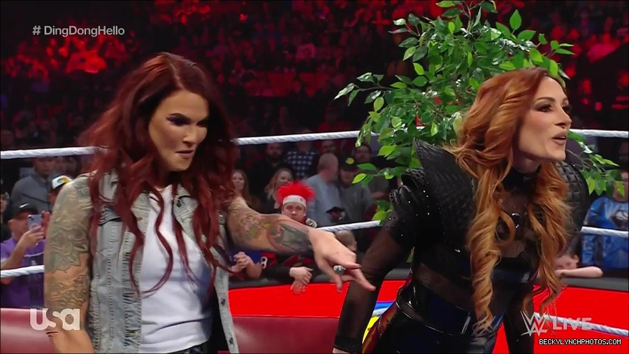 WWE_Monday_Night_Raw_2023_02_20_720p_HDTV_x264-NWCHD_mp4_006313745.jpg