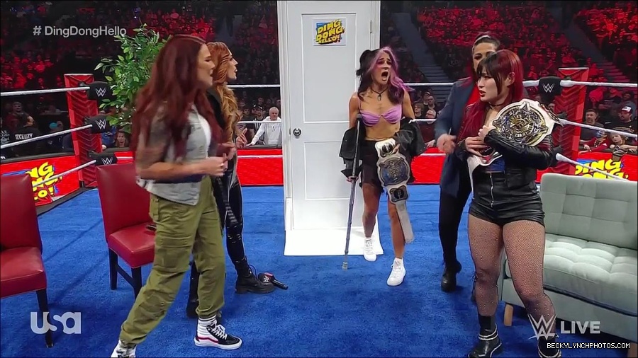 WWE_Monday_Night_Raw_2023_02_20_720p_HDTV_x264-NWCHD_mp4_006325357.jpg