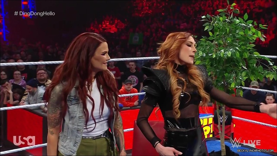 WWE_Monday_Night_Raw_2023_02_20_720p_HDTV_x264-NWCHD_mp4_006327359.jpg