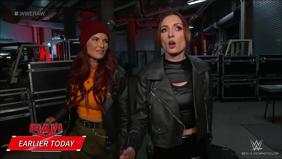 WWE_Monday_Night_Raw_2023_02_27_720p_HDTV_x264-NWCHD_mp4_000031619.jpg