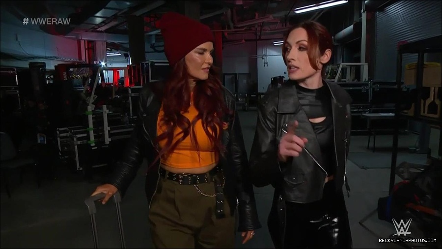 WWE_Monday_Night_Raw_2023_02_27_720p_HDTV_x264-NWCHD_mp4_000034422.jpg