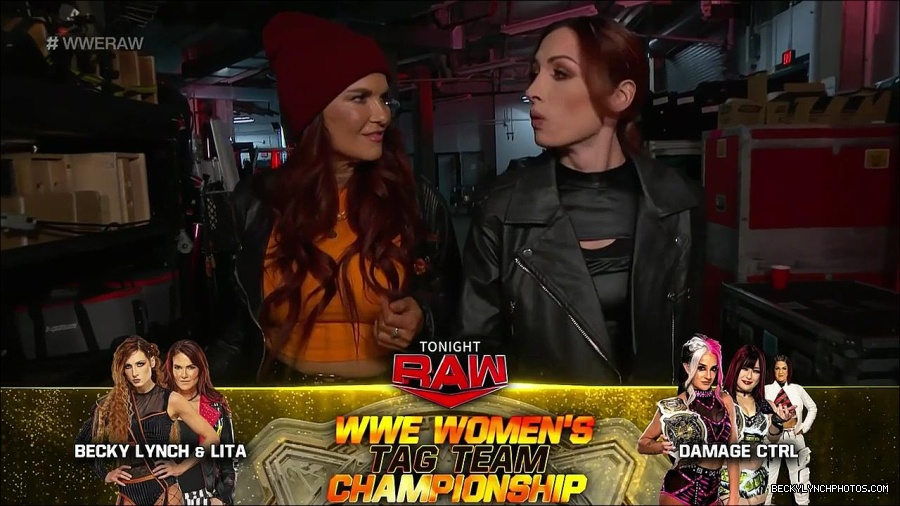 WWE_Monday_Night_Raw_2023_02_27_720p_HDTV_x264-NWCHD_mp4_000039627.jpg