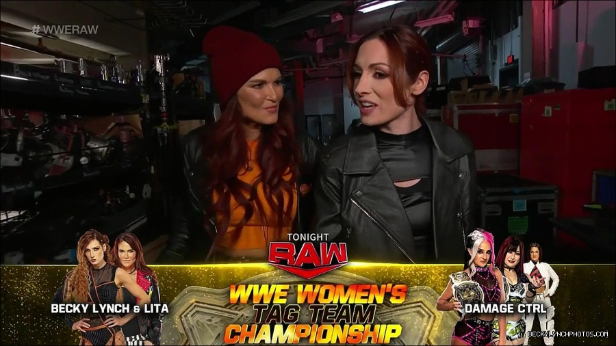 WWE_Monday_Night_Raw_2023_02_27_720p_HDTV_x264-NWCHD_mp4_000042029.jpg