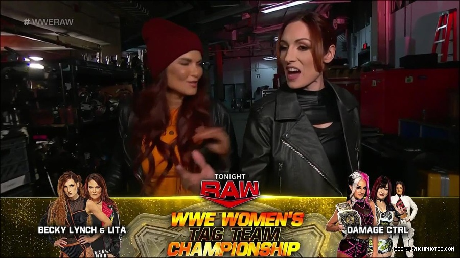 WWE_Monday_Night_Raw_2023_02_27_720p_HDTV_x264-NWCHD_mp4_000043230.jpg