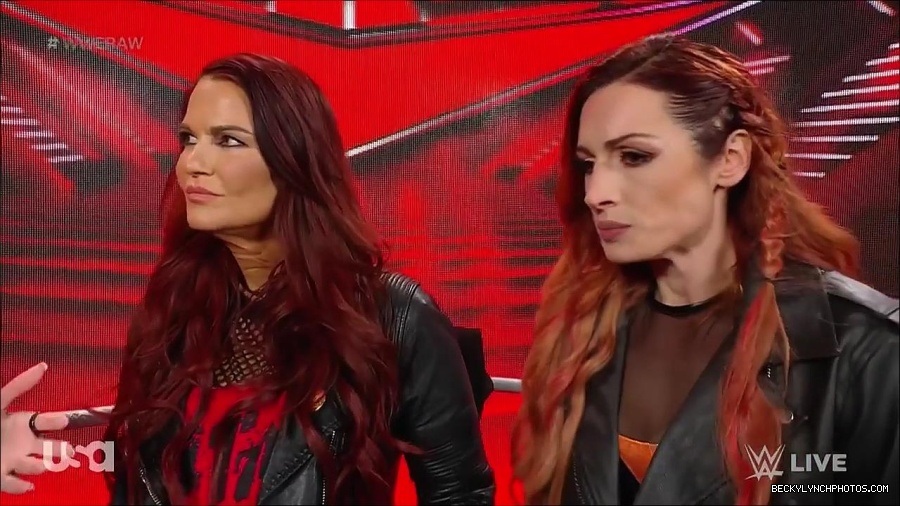 WWE_Monday_Night_Raw_2023_02_27_720p_HDTV_x264-NWCHD_mp4_002087598.jpg