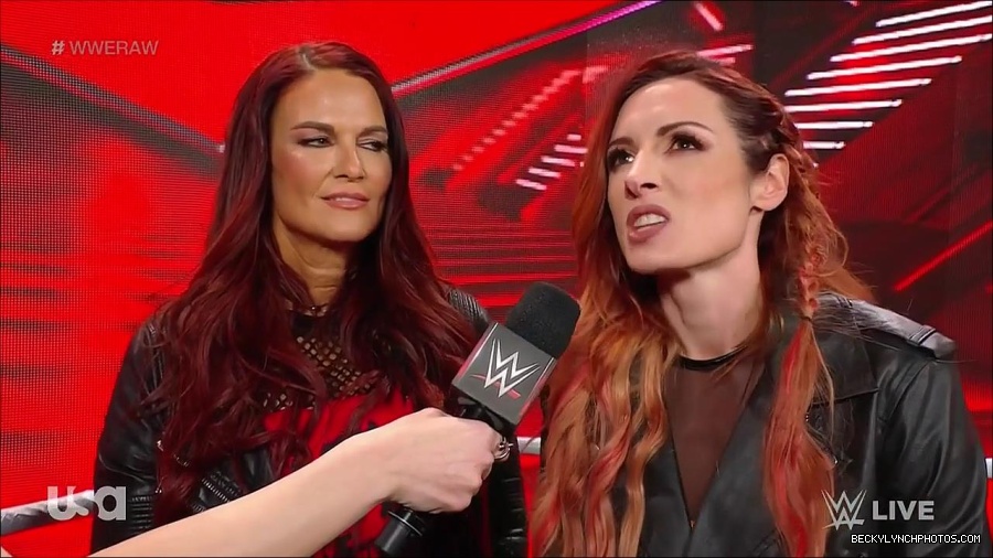 WWE_Monday_Night_Raw_2023_02_27_720p_HDTV_x264-NWCHD_mp4_002144055.jpg