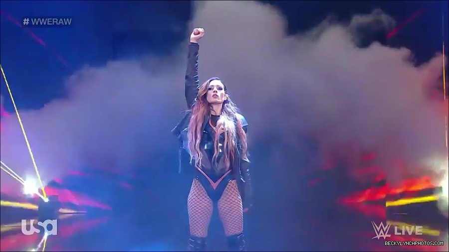 WWE_Monday_Night_Raw_2023_02_27_720p_HDTV_x264-NWCHD_mp4_006551655.jpg