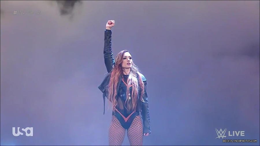 WWE_Monday_Night_Raw_2023_02_27_720p_HDTV_x264-NWCHD_mp4_006554859.jpg