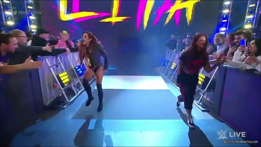 WWE_Monday_Night_Raw_2023_02_27_720p_HDTV_x264-NWCHD_mp4_006587691.jpg