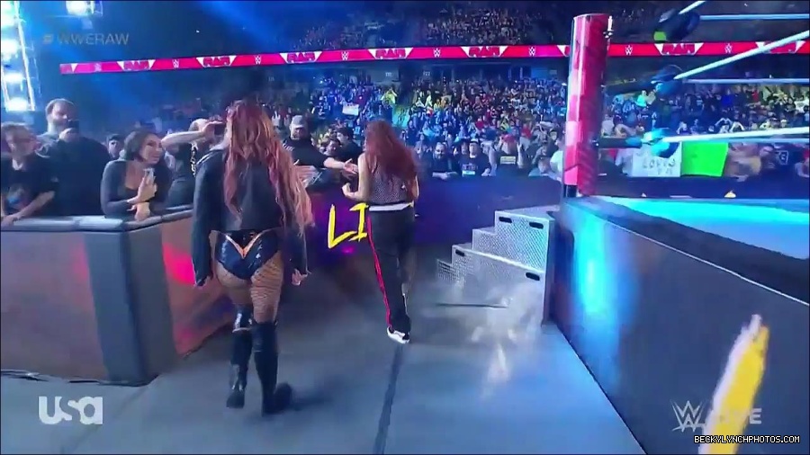 WWE_Monday_Night_Raw_2023_02_27_720p_HDTV_x264-NWCHD_mp4_006592096.jpg
