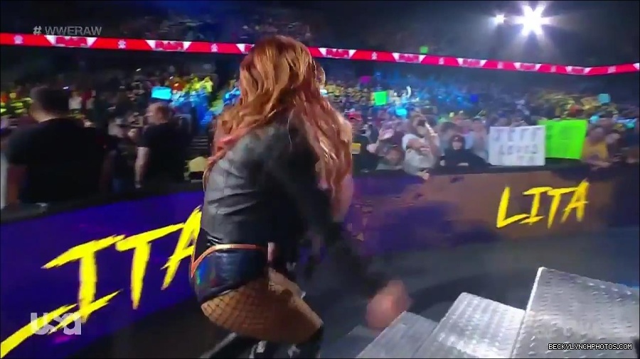 WWE_Monday_Night_Raw_2023_02_27_720p_HDTV_x264-NWCHD_mp4_006595299.jpg