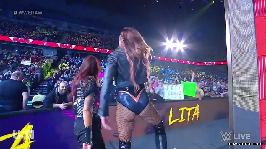 WWE_Monday_Night_Raw_2023_02_27_720p_HDTV_x264-NWCHD_mp4_006597301.jpg