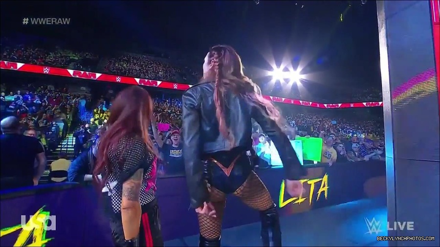 WWE_Monday_Night_Raw_2023_02_27_720p_HDTV_x264-NWCHD_mp4_006599703.jpg