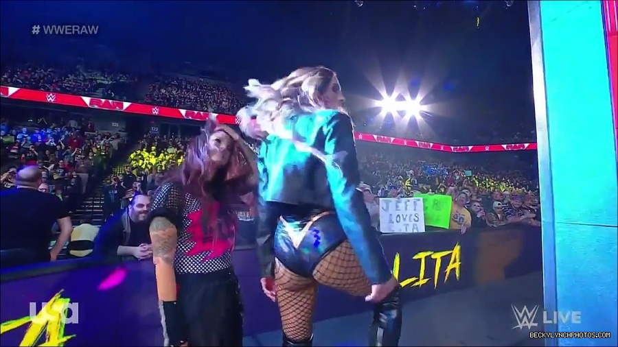 WWE_Monday_Night_Raw_2023_02_27_720p_HDTV_x264-NWCHD_mp4_006600504.jpg