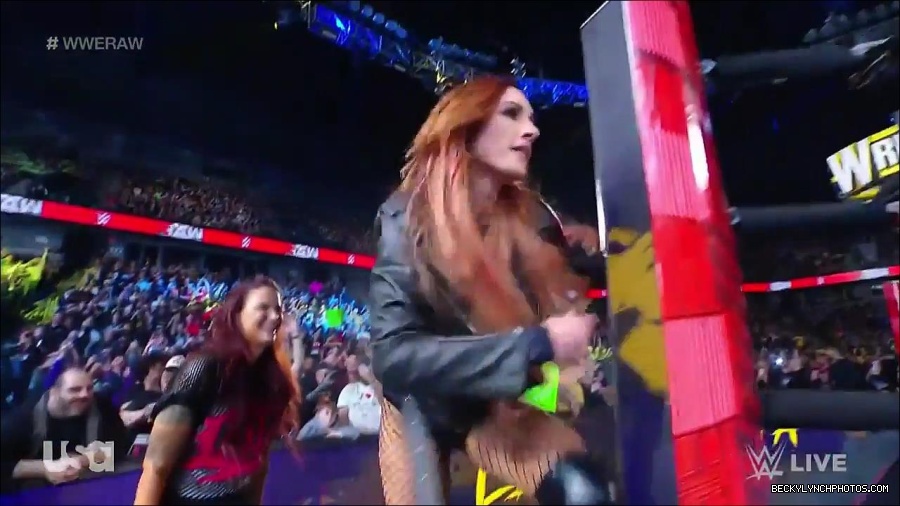 WWE_Monday_Night_Raw_2023_02_27_720p_HDTV_x264-NWCHD_mp4_006601305.jpg
