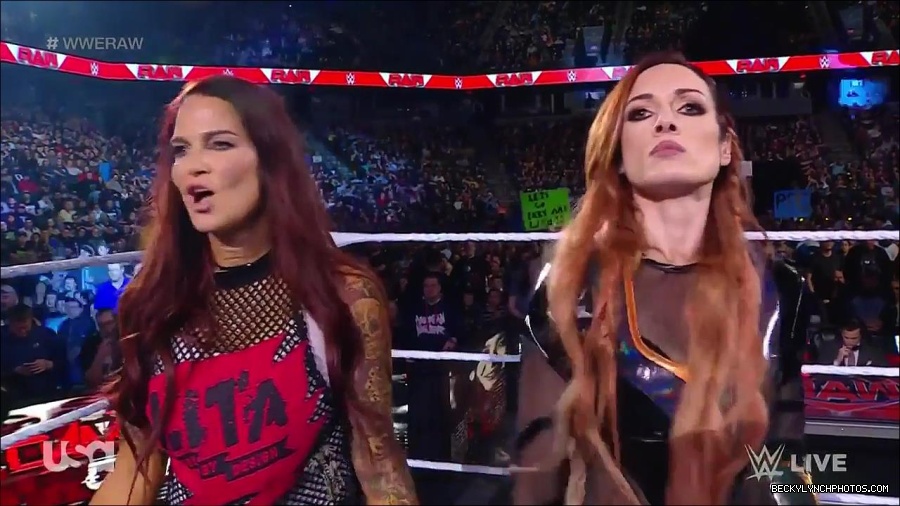 WWE_Monday_Night_Raw_2023_02_27_720p_HDTV_x264-NWCHD_mp4_006703675.jpg