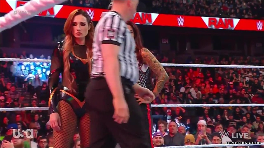 WWE_Monday_Night_Raw_2023_02_27_720p_HDTV_x264-NWCHD_mp4_006745316.jpg