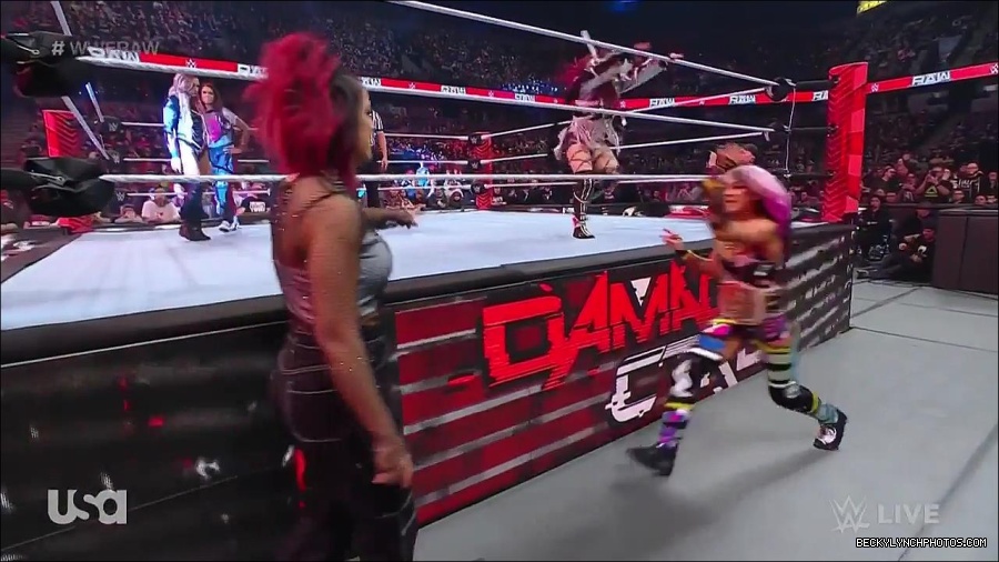 WWE_Monday_Night_Raw_2023_02_27_720p_HDTV_x264-NWCHD_mp4_006751322.jpg
