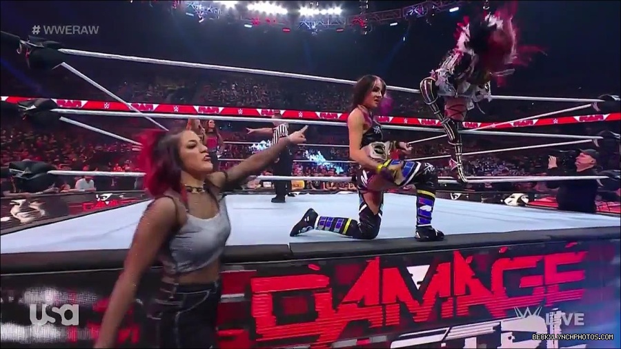 WWE_Monday_Night_Raw_2023_02_27_720p_HDTV_x264-NWCHD_mp4_006754125.jpg