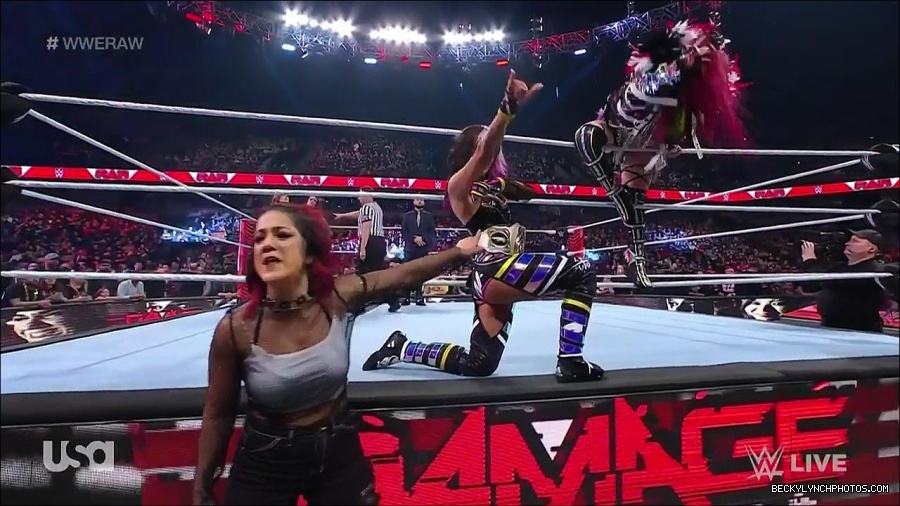 WWE_Monday_Night_Raw_2023_02_27_720p_HDTV_x264-NWCHD_mp4_006755326.jpg