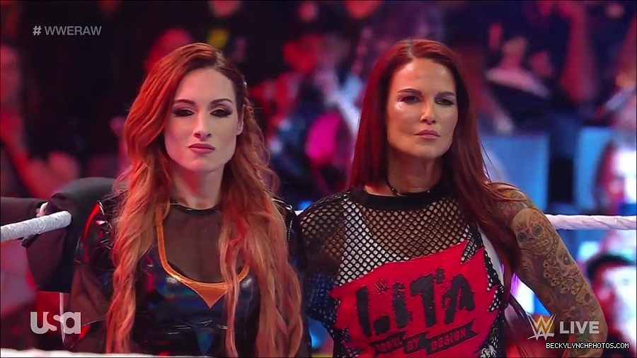 WWE_Monday_Night_Raw_2023_02_27_720p_HDTV_x264-NWCHD_mp4_006767739.jpg