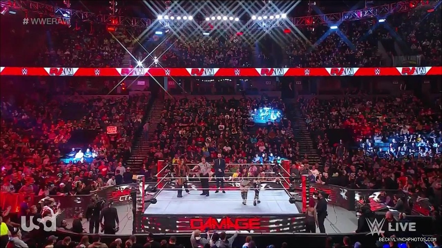 WWE_Monday_Night_Raw_2023_02_27_720p_HDTV_x264-NWCHD_mp4_006780952.jpg
