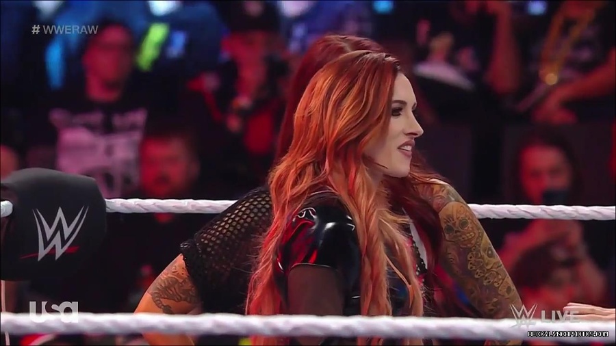 WWE_Monday_Night_Raw_2023_02_27_720p_HDTV_x264-NWCHD_mp4_006782954.jpg