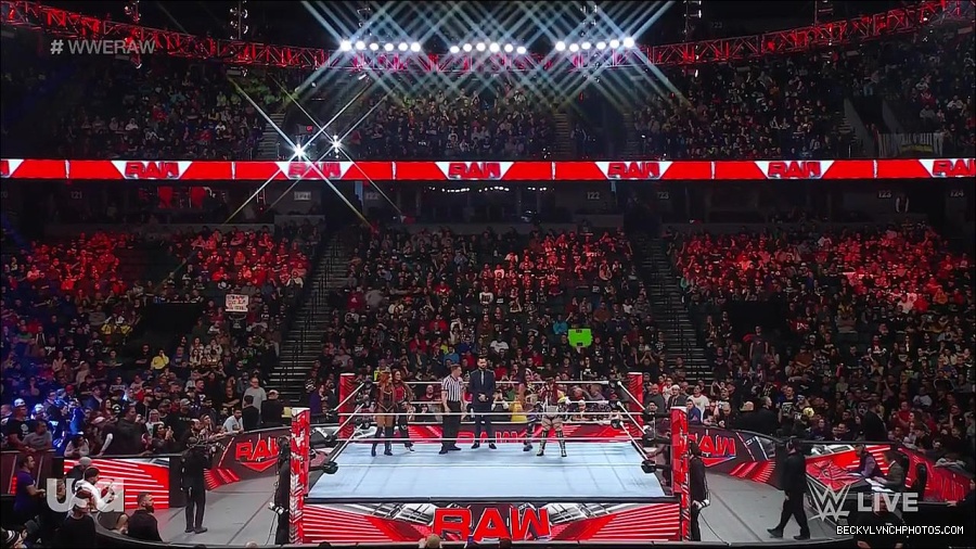 WWE_Monday_Night_Raw_2023_02_27_720p_HDTV_x264-NWCHD_mp4_006786958.jpg