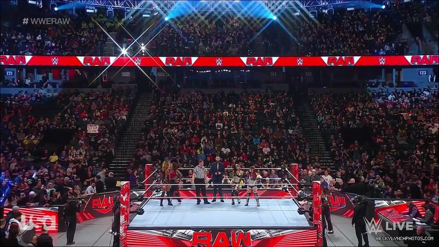 WWE_Monday_Night_Raw_2023_02_27_720p_HDTV_x264-NWCHD_mp4_006790161.jpg