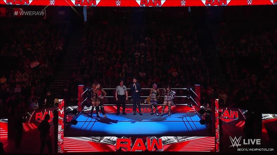 WWE_Monday_Night_Raw_2023_02_27_720p_HDTV_x264-NWCHD_mp4_006793765.jpg