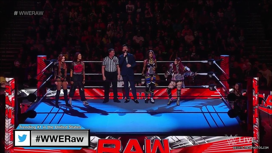 WWE_Monday_Night_Raw_2023_02_27_720p_HDTV_x264-NWCHD_mp4_006800972.jpg