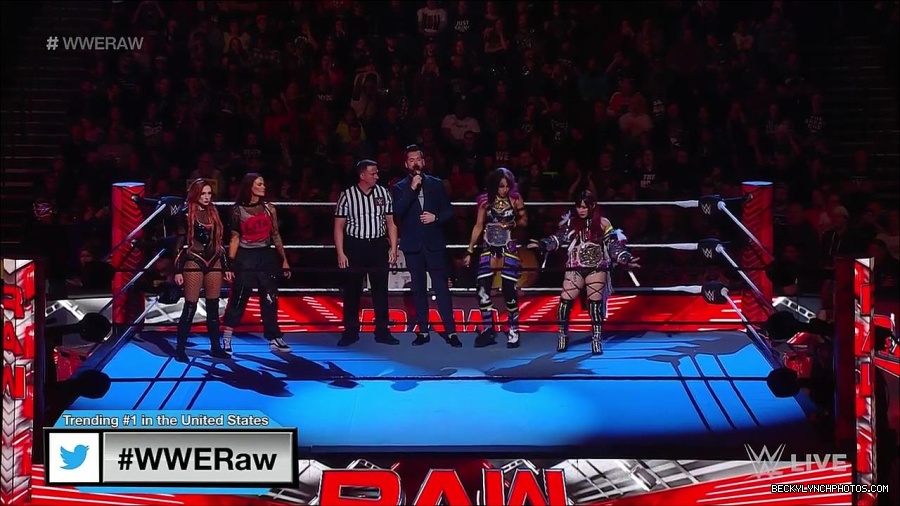WWE_Monday_Night_Raw_2023_02_27_720p_HDTV_x264-NWCHD_mp4_006801773.jpg