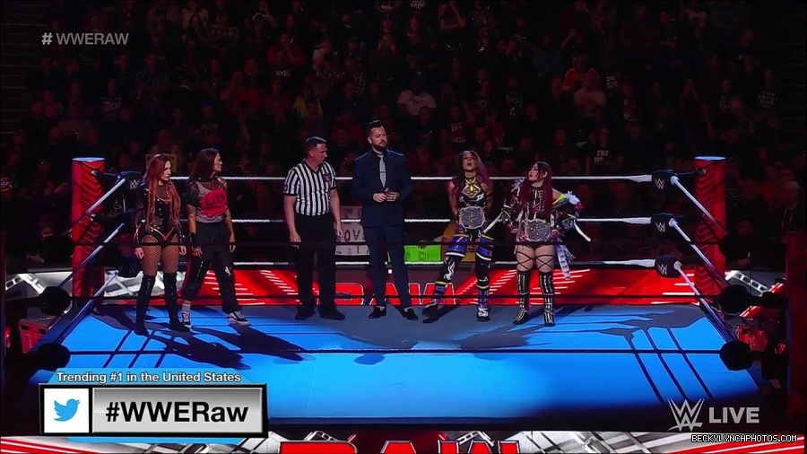 WWE_Monday_Night_Raw_2023_02_27_720p_HDTV_x264-NWCHD_mp4_006803775.jpg