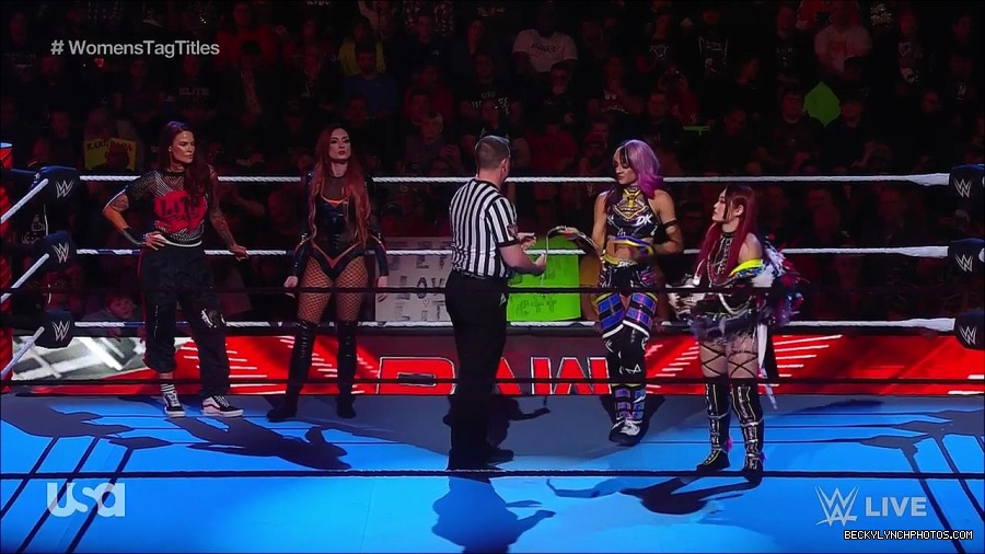 WWE_Monday_Night_Raw_2023_02_27_720p_HDTV_x264-NWCHD_mp4_006847418.jpg